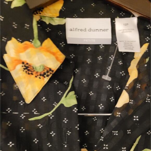 Alfred dunner Womens Floral Semi-sheer Blouse Size 12P Black Yellow Button-Up - Picture 4 of 5